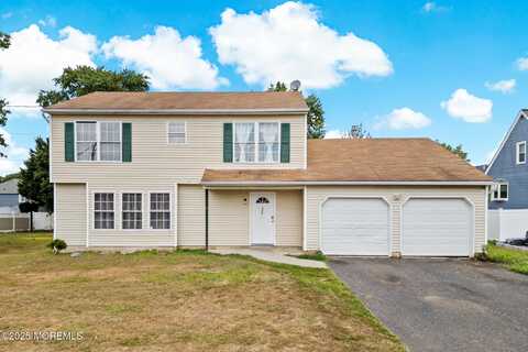 302 Buckelew Avenue, Monroe, NJ 08831