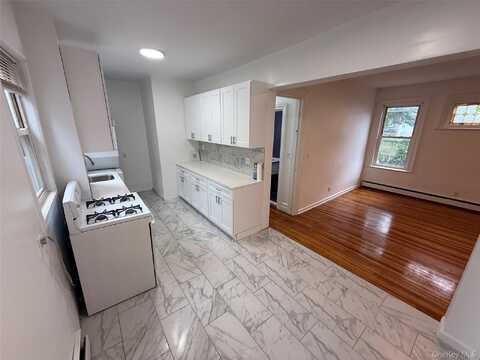 134 Crescent Place, Yonkers, NY 10704