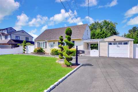 290 Eastwood Avenue, Deer Park, NY 11729