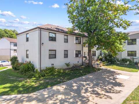 6738 136th Street, Flushing, NY 11367