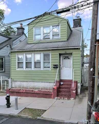 10303 131st Street, Richmond Hill, NY 11419