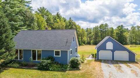 33 Hunt Road, Vassalboro, ME 04989