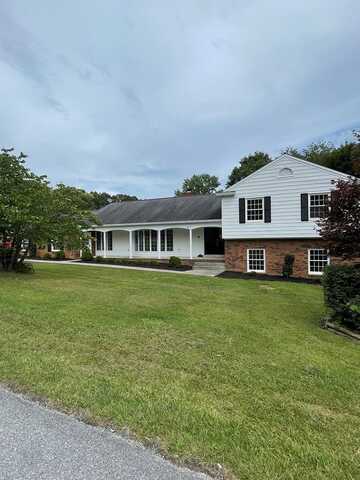 308 Sandpiper lane, PRINCETON, WV 24740