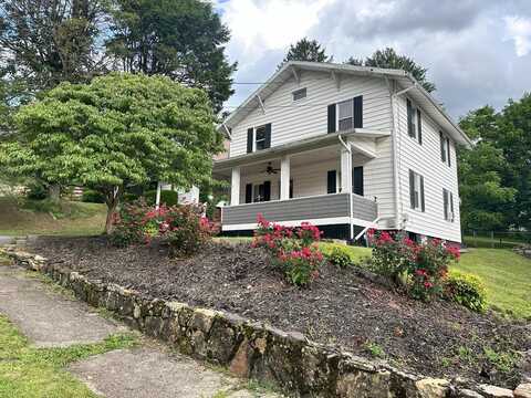 607 Shenandoah, BLUEFIELD, WV 24701