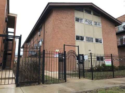 1626 W Estes Avenue, Chicago, IL 60626