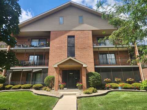 16742 Paxton Avenue, Tinley Park, IL 60477
