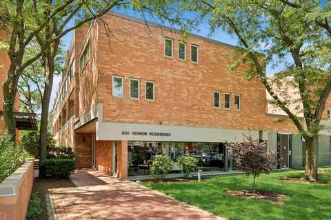 630 Vernon Avenue, Glencoe, IL 60022