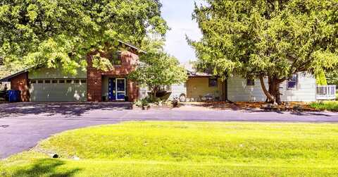 12246 S Nagle Avenue, Palos Heights, IL 60463
