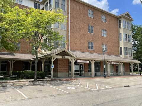 50 N Bokelman Avenue, Roselle, IL 60172