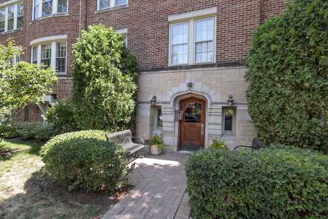344 S MAPLE Avenue, Oak Park, IL 60302