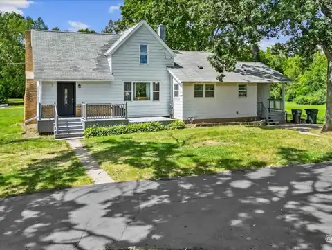 2822 26th Street, Zion, IL 60099