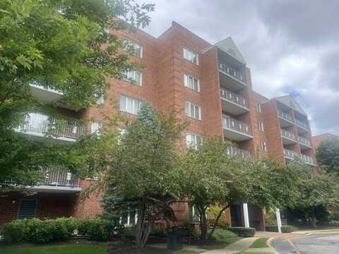 6540 W Irving Park Road, Chicago, IL 60634