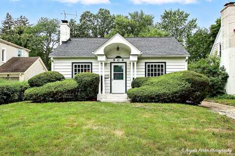 906 Pleasant Avenue, Highland Park, IL 60035