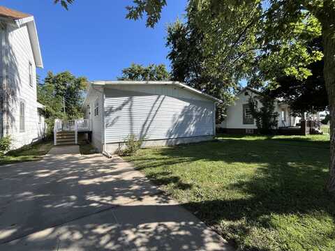 808 E Hickory Street, Streator, IL 61364