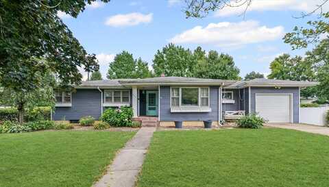 449 S IRVING, Monticello, IL 61856