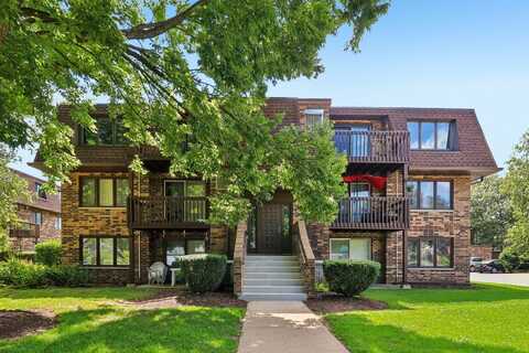 207 Uteg Street, Crystal Lake, IL 60014