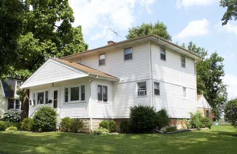 819 S Fairfield Avenue, Lombard, IL 60148