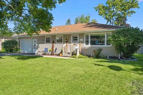 1010 Walnut Street, Saint Charles, IL 60174