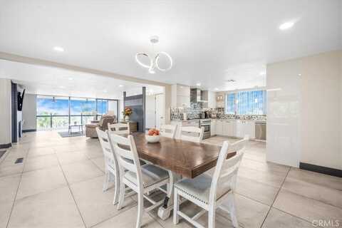 10220 Balmoral Court, Riverside, CA 92503