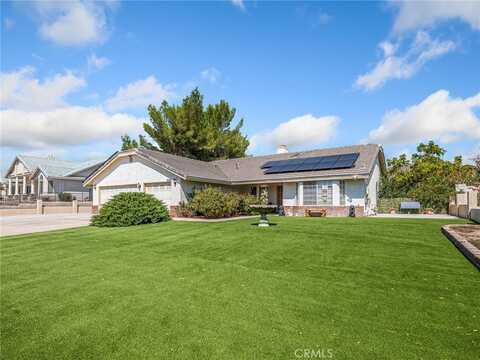 18668 Kamana Road, Apple Valley, CA 92307