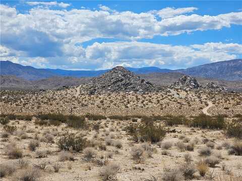 405 Rd. H (Near), Lucerne Valley, CA 92356