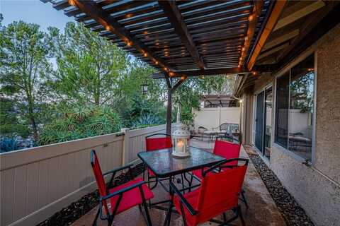 26166 Rainbow Glen Drive, Newhall, CA 91321
