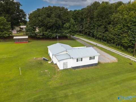 322 7th Place SW, Arab, AL 35016
