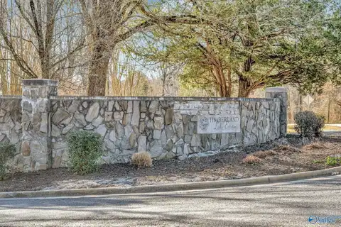 1618 Lake Cove Drive SW, Decatur, AL 35603