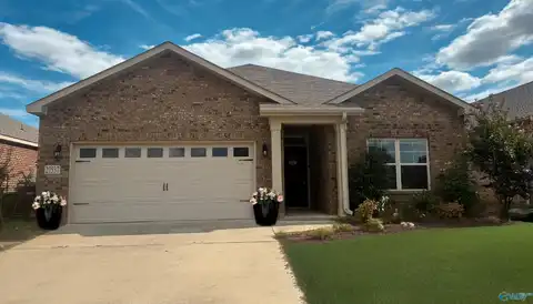 27537 Dieken Drive, Athens, AL 35613