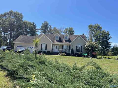 258 Old Glory Lane, Albertville, AL 35950