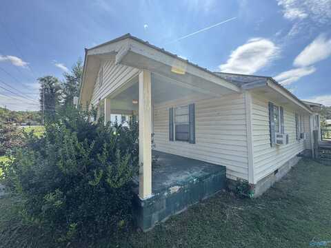 7130 7th Avenue, Altoona, AL 35952