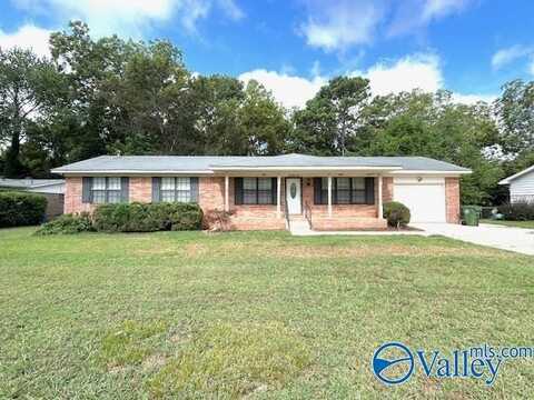 10014 Louis Drive, Huntsville, AL 35803