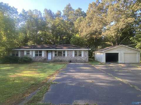 186 Opal Street, Crossville, AL 35962