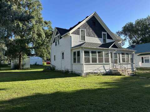 510 E Hughson St, Randolph, NE 68771