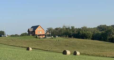 26451 March Avenue, Queen City, MO 63561