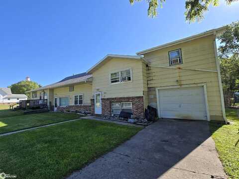 715 Warren Street, Duncombe, IA 50532