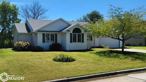 712 Oakwood Drive, Webster City, IA 50595