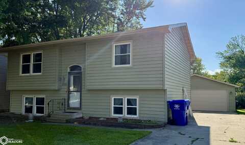 1330 Bush Avenue, Garner, IA 50438