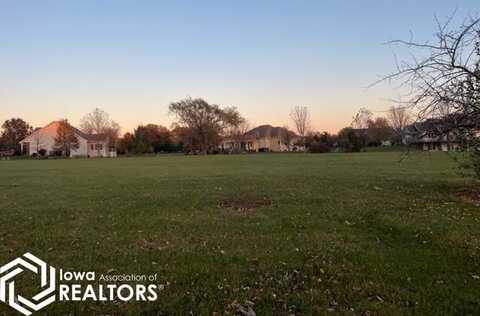 32 Pinehurst Circle, Ottumwa, IA 52501