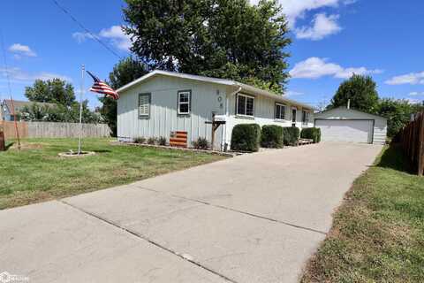 908 S 11Th Avenue, Marshalltown, IA 50158