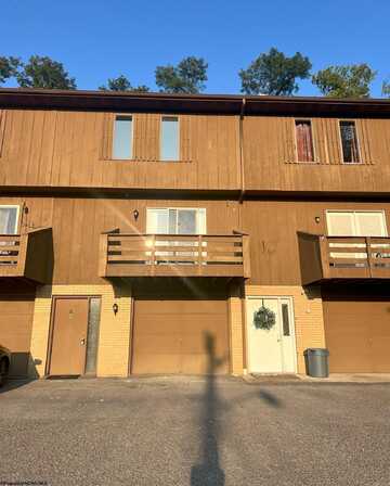 990 Northwestern Avenue, Morgantown, WV 26505