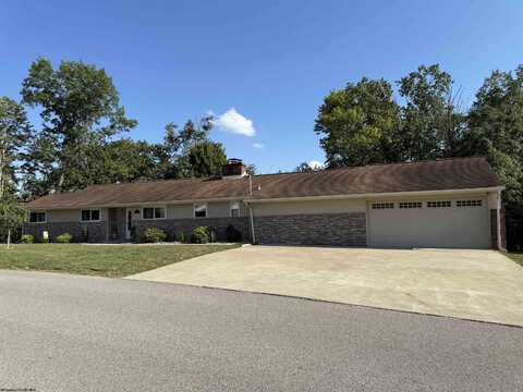 893 Woodland Drive, Bridgeport, WV 26330