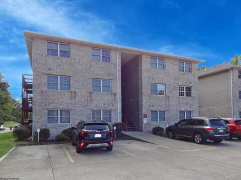 113 Creekside Drive, Morgantown, WV 26508
