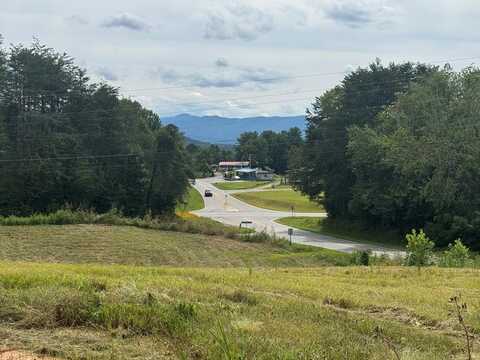 100 Cold Branch Road, Hayesville, NC 28904