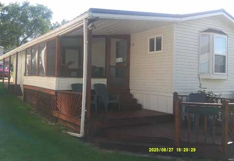 215 Lane 101A Hamilton Lk Lane, Hamilton, IN 46742