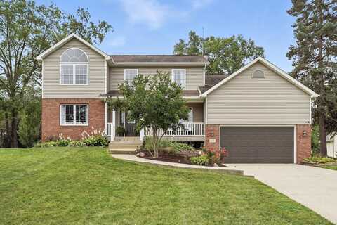 102 Chaudoin Drive, Angola, IN 46703