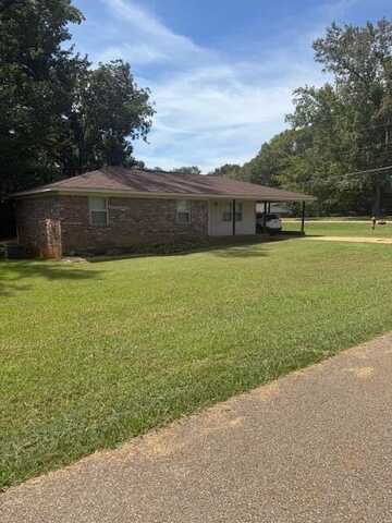 1000 Mayberry St., New Albany, MS 38652