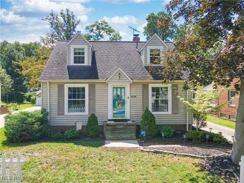5200 Case Avenue, Lyndhurst, OH 44124