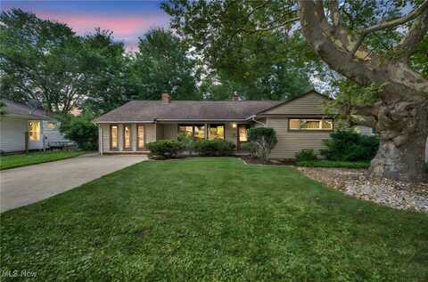 6440 Springwood Road, Parma Heights, OH 44130