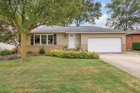 5918 Mayflower Avenue, Mayfield Heights, OH 44124
